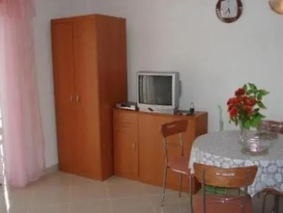 In With Terrace, Air Conditioning, Wifi * Jadranovo